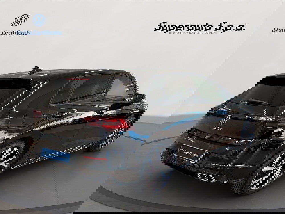 Volkswagen Golf nuova a Padova (6)