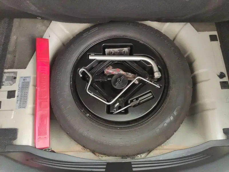 Lancia Ypsilon usata a Avellino (10)