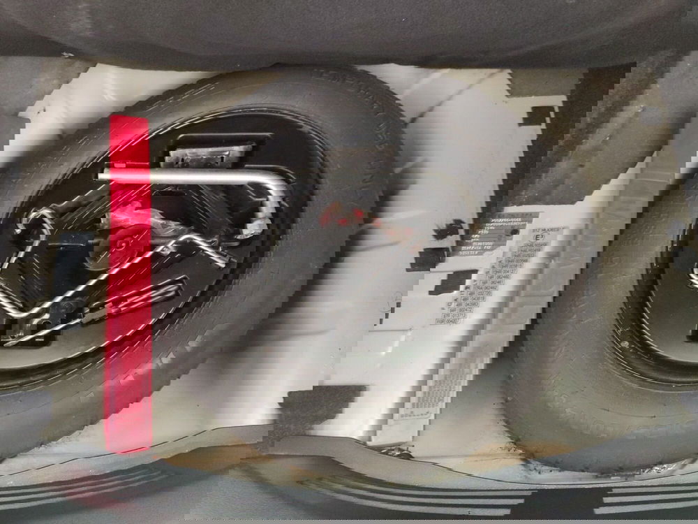 Lancia Ypsilon usata a Avellino (10)