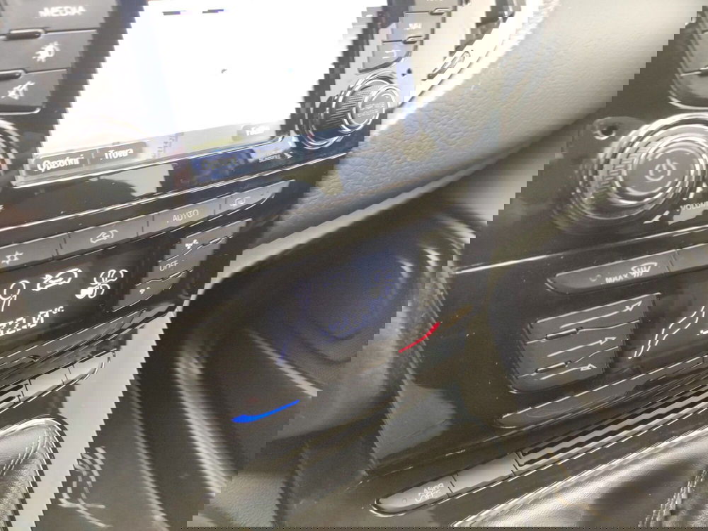 Lancia Ypsilon usata a Avellino (19)