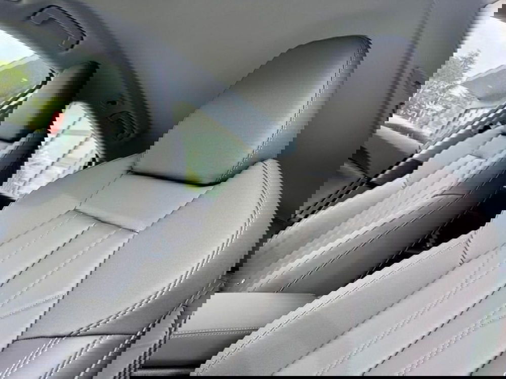 Audi Q5 Sportback nuova a Perugia (12)