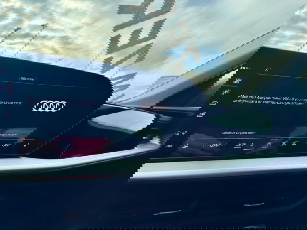 Audi Q5 Sportback nuova a Perugia (16)