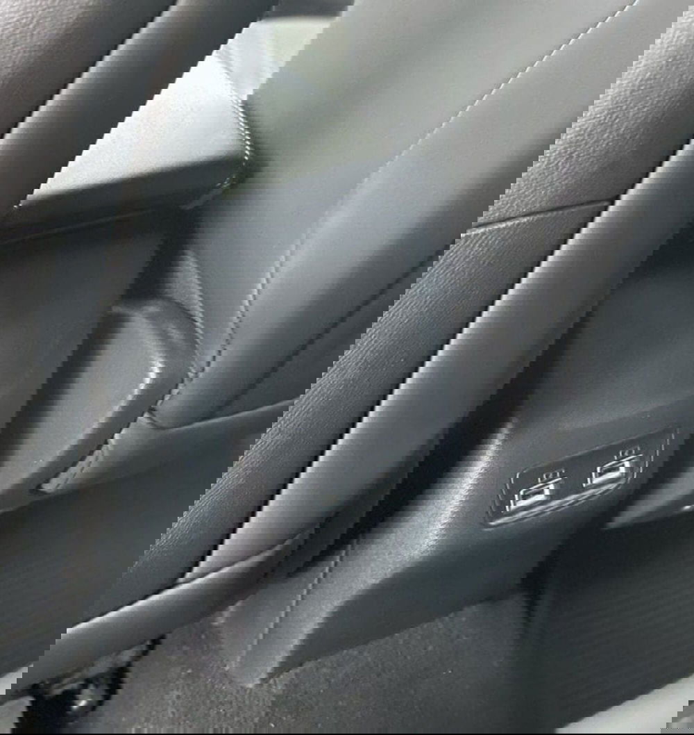 Peugeot 208 usata a Perugia (19)