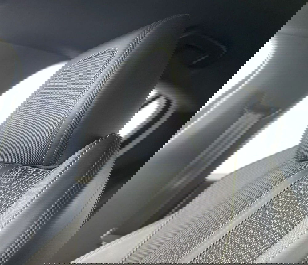 Peugeot 208 usata a Perugia (9)