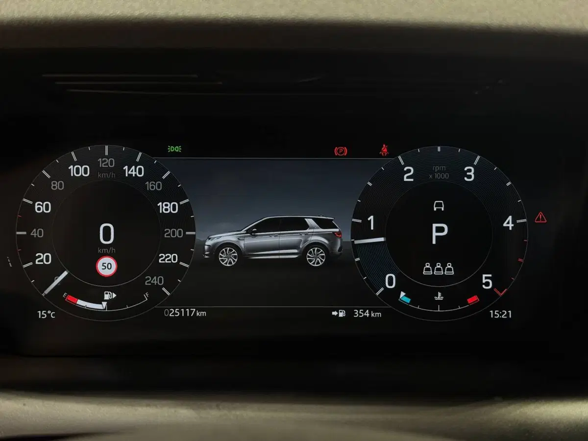 Land Rover Discovery Sport usata a Savona (10)