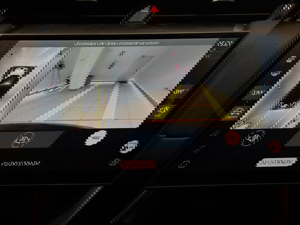 Land Rover Discovery Sport usata a Savona (16)