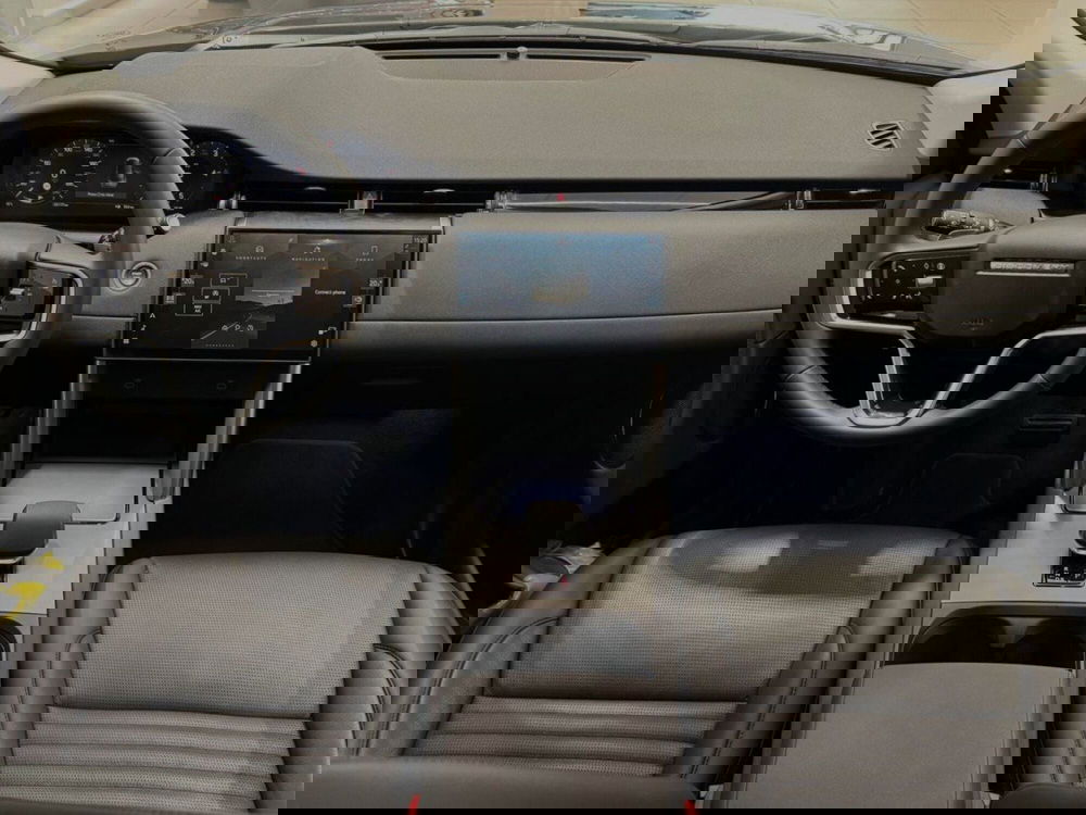 Land Rover Discovery Sport usata a Savona (4)