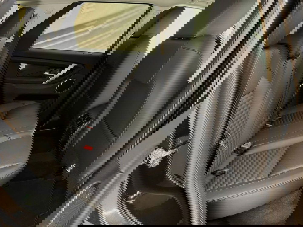 Land Rover Discovery Sport usata a Savona (5)