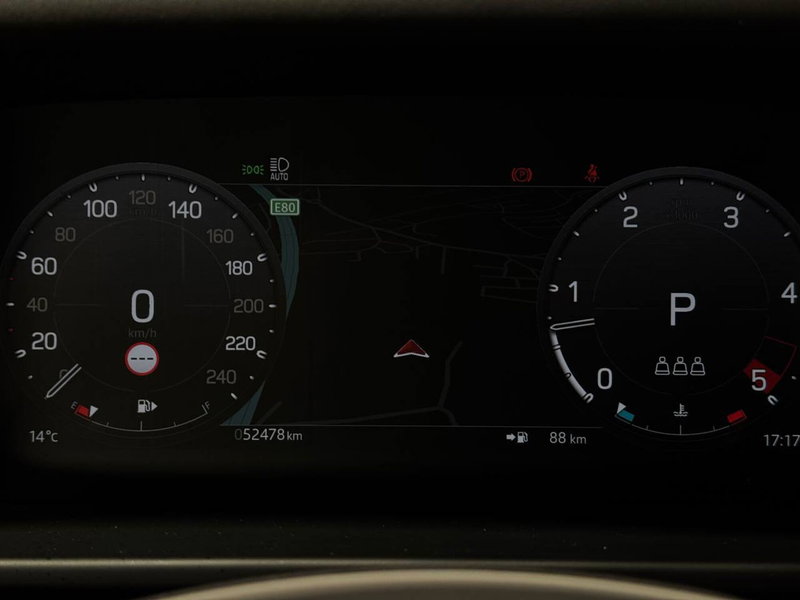 Land Rover Defender usata a Savona (10)