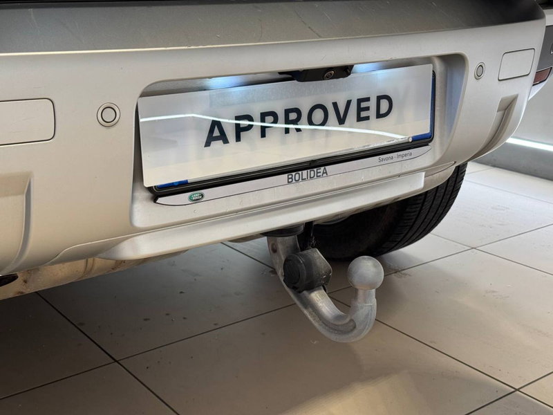 Land Rover Defender usata a Savona (11)