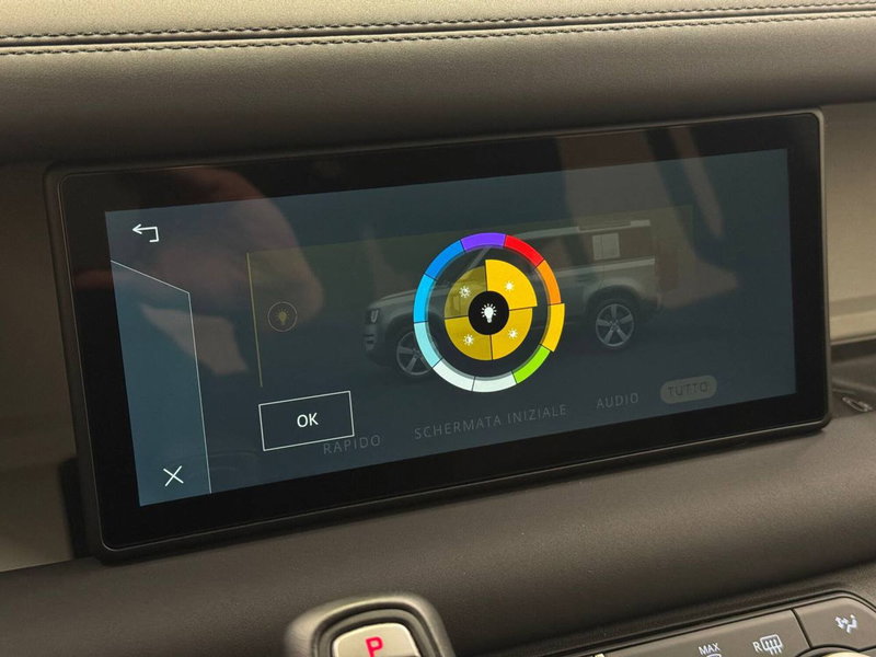 Land Rover Defender usata a Savona (14)