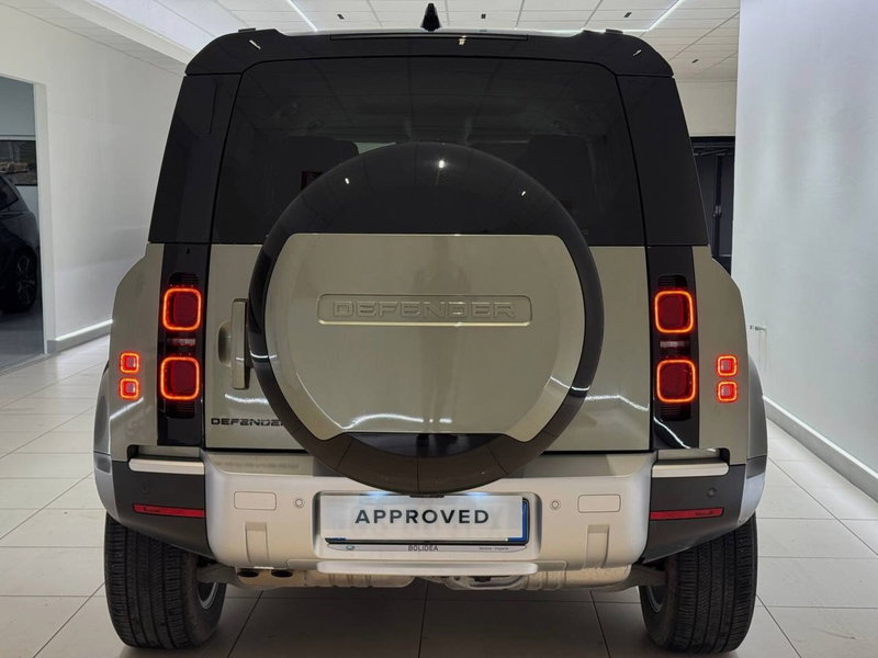 Land Rover Defender usata a Savona (7)