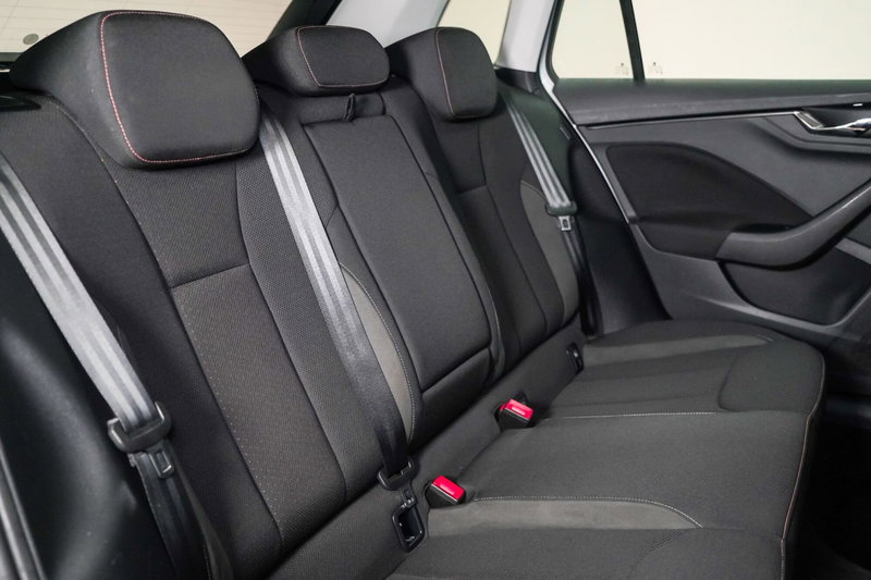 Skoda Kamiq usata a Varese (14)