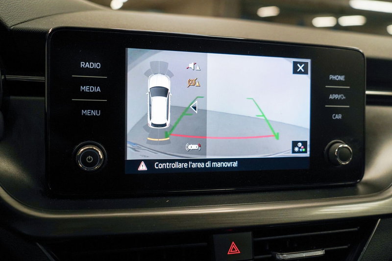 Skoda Kamiq usata a Varese (16)