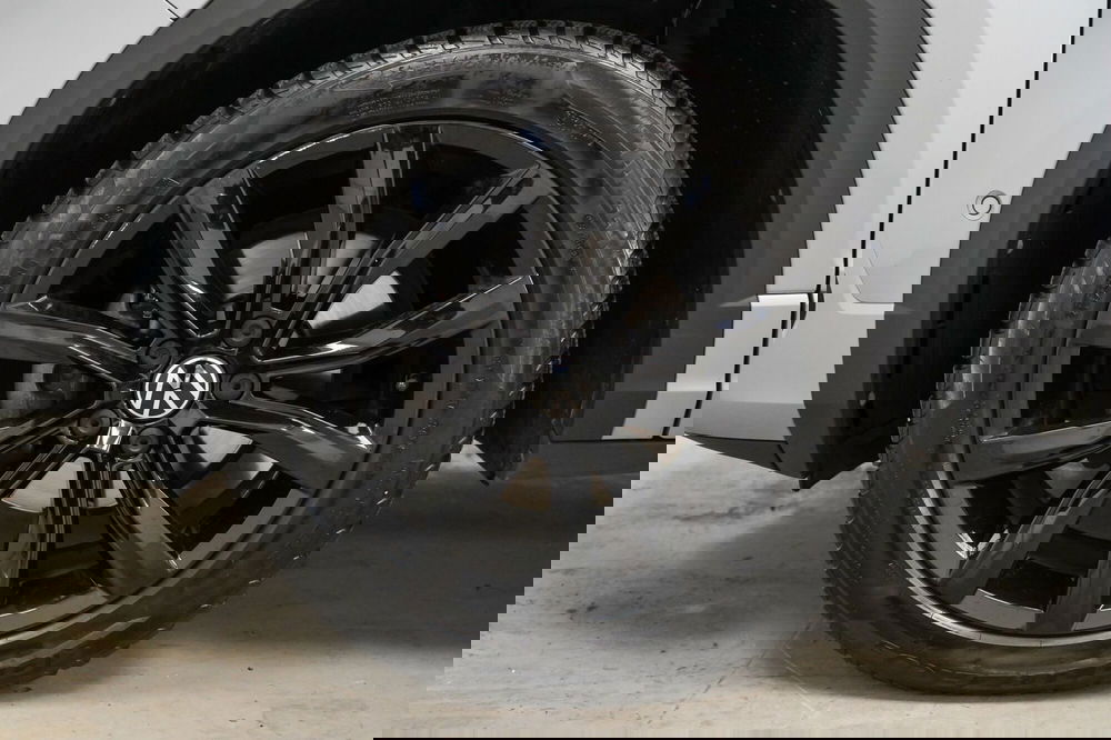 Volkswagen T-Roc usata a Varese (7)