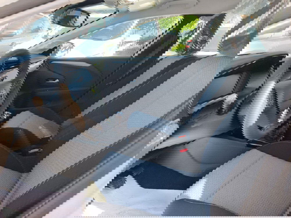 Opel Corsa nuova a Frosinone (7)