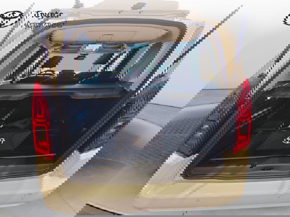 Toyota Proace City Verso nuova a Vicenza (6)