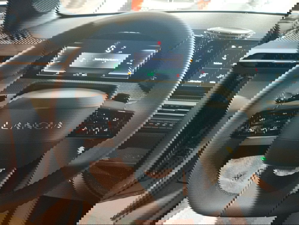 Lancia Ypsilon nuova a Frosinone (11)