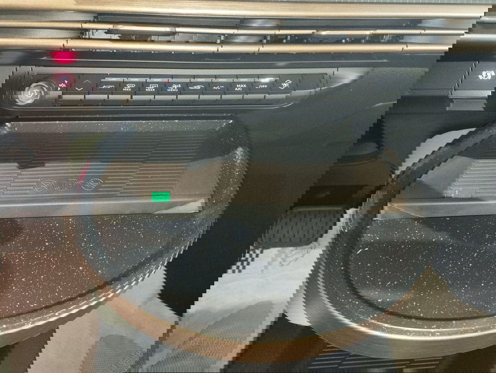 Lancia Ypsilon nuova a Frosinone (16)