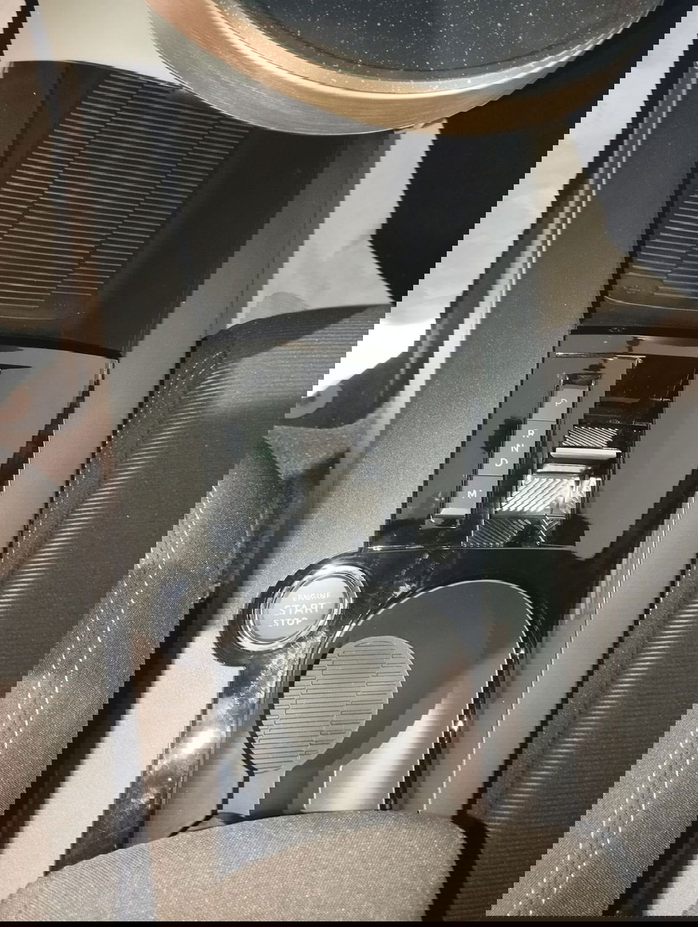 Lancia Ypsilon nuova a Frosinone (17)