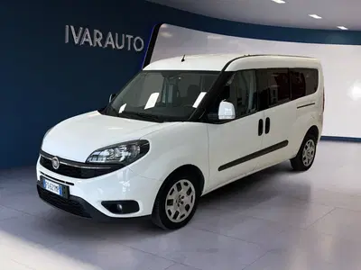 Fiat Dobl&ograve; 1.6 MJT 105CV PC Combi N1 del 2018 usata a Arezzo