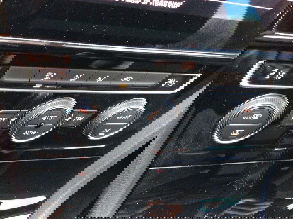 Volkswagen Golf usata a Genova (19)