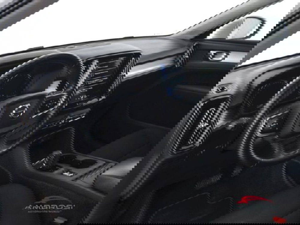 Volvo XC40 usata a Perugia (8)
