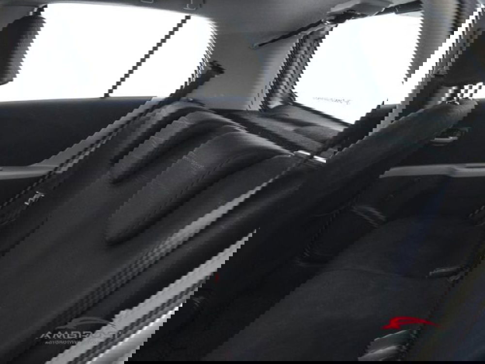 Toyota Yaris usata a Perugia (10)