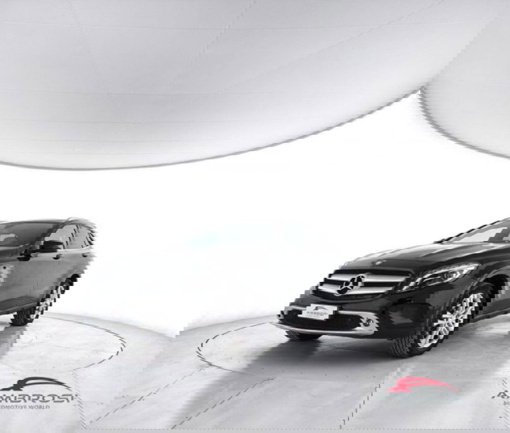 Mercedes-Benz GLA SUV usata a Perugia