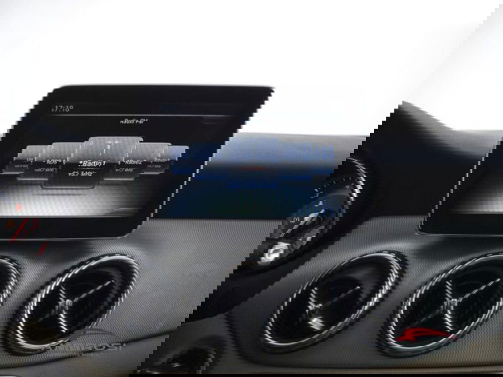 Mercedes-Benz GLA SUV usata a Perugia (14)