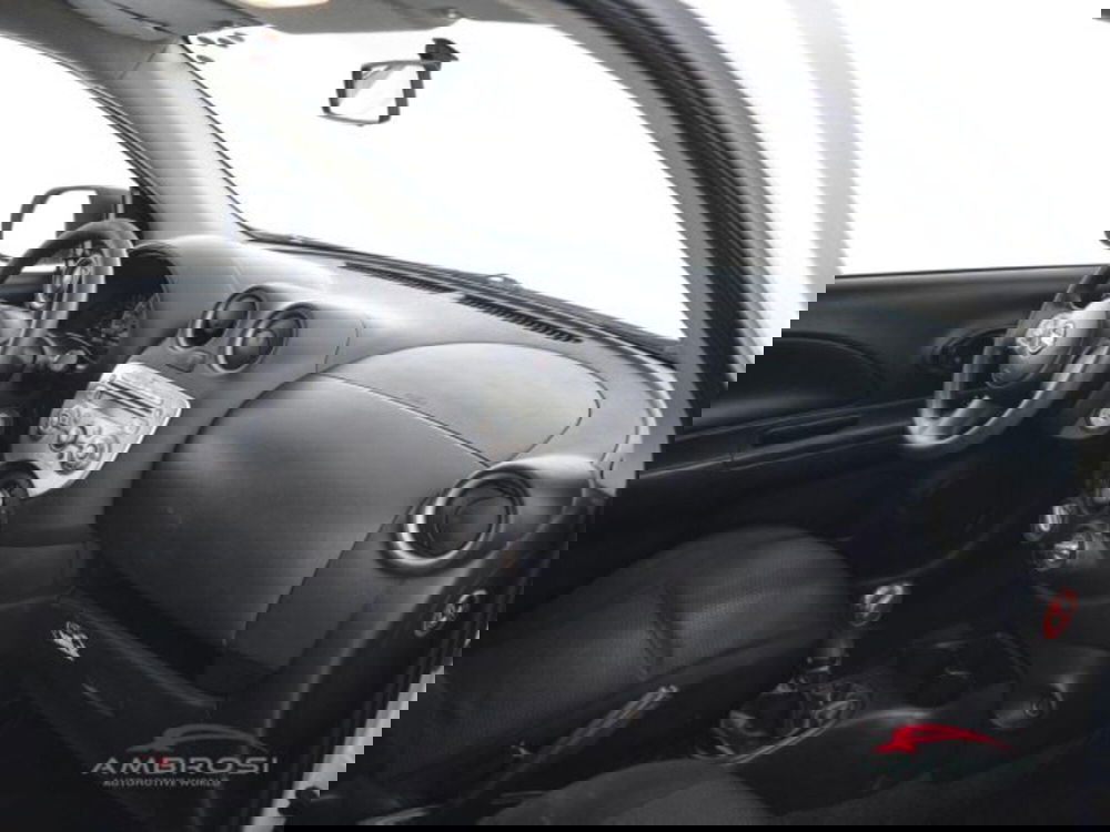 Nissan Micra usata a Perugia (12)