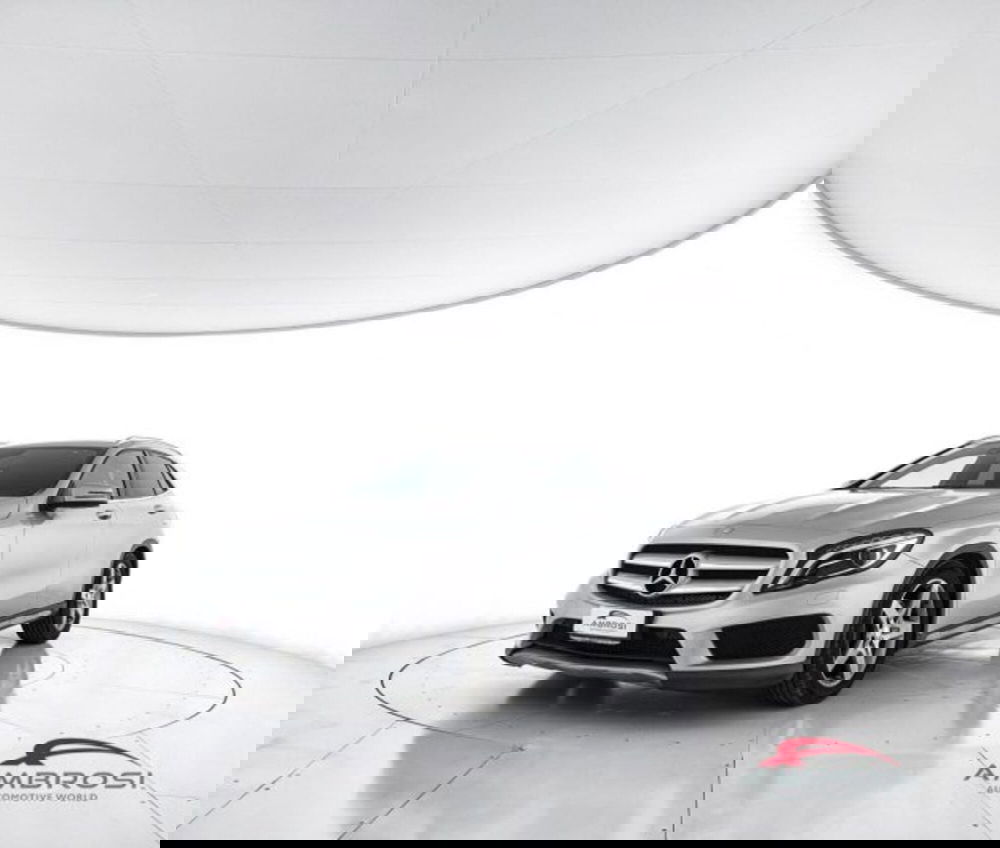 Mercedes-Benz GLA SUV usata a Perugia