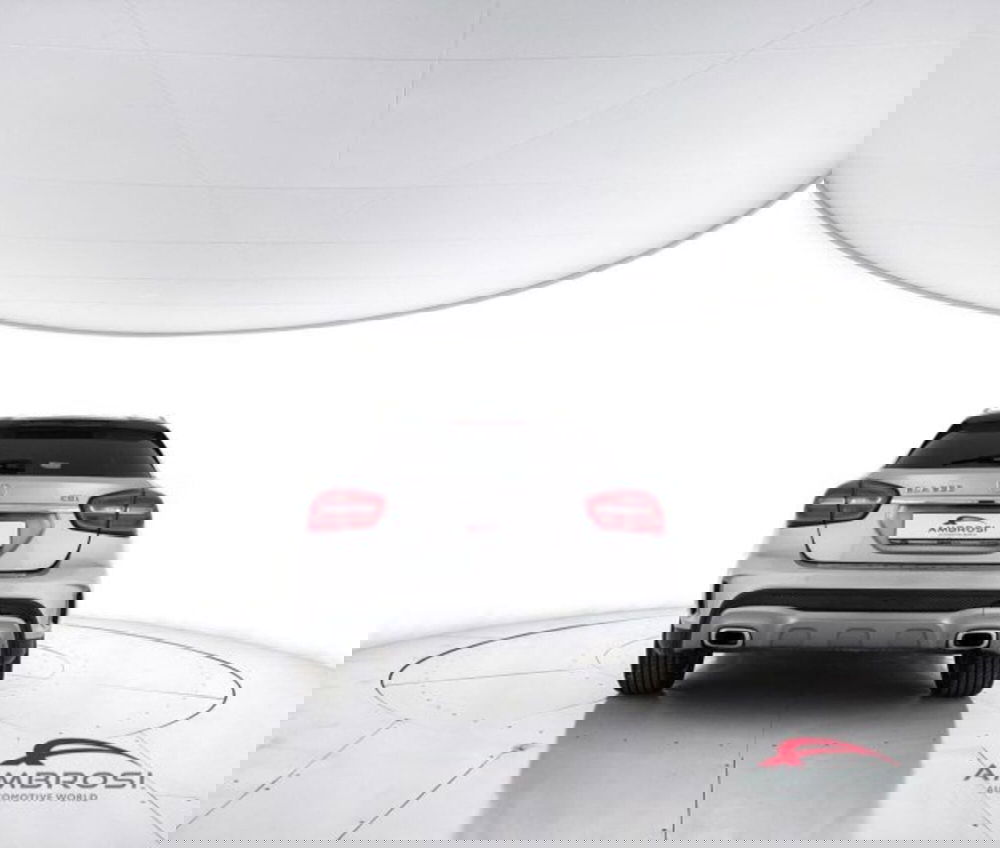 Mercedes-Benz GLA SUV usata a Perugia (6)