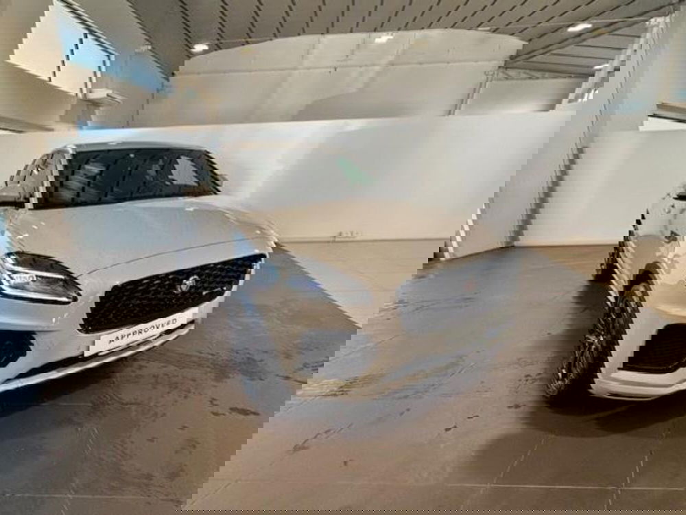 Jaguar E-Pace usata a Venezia (11)