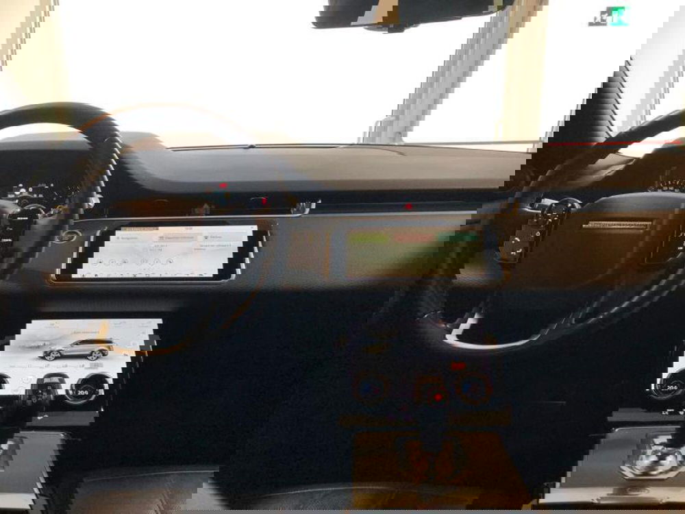 Land Rover Range Rover Evoque usata a Venezia (7)