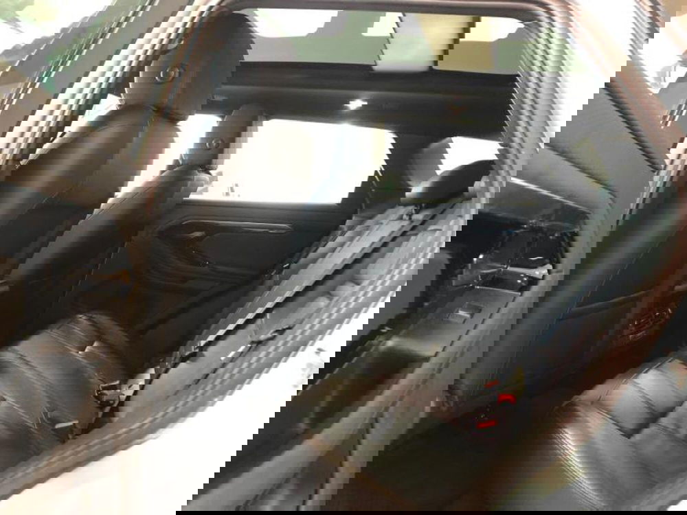 Land Rover Range Rover Evoque usata a Venezia (8)