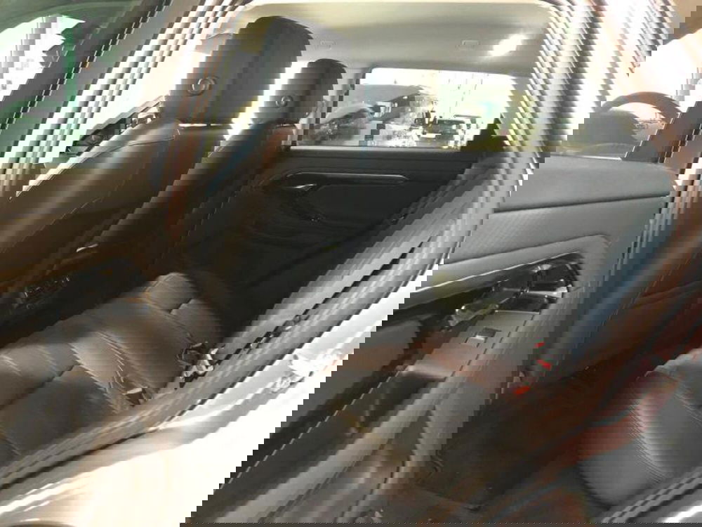 Land Rover Range Rover Evoque usata a Venezia (9)