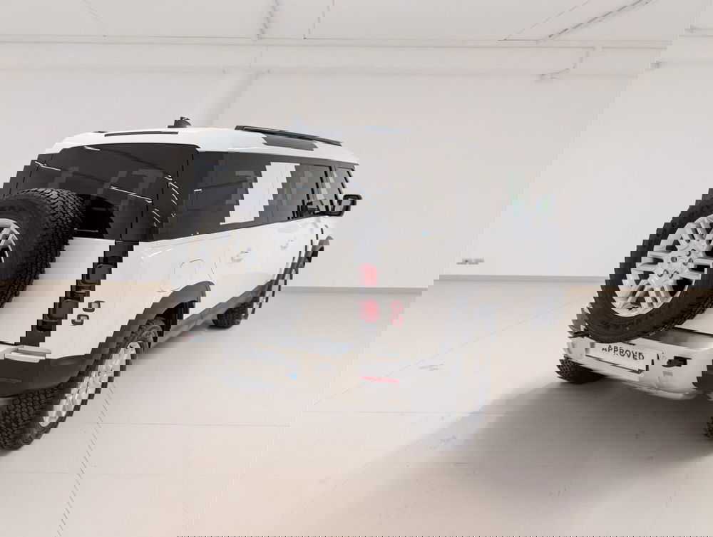 Land Rover Defender usata a Cuneo (2)