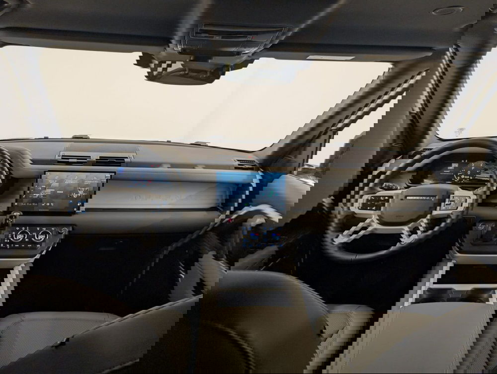 Land Rover Defender usata a Cuneo (4)