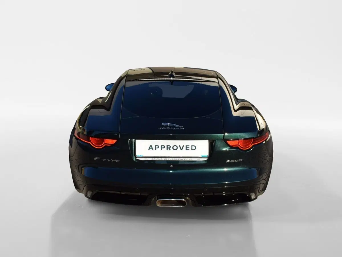 Jaguar F-Type Coupé usata a Cuneo (7)