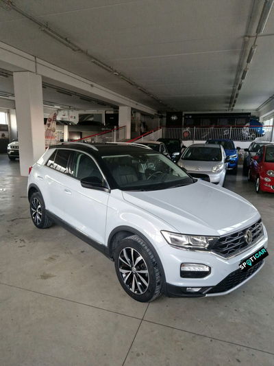 Volkswagen T-Roc 1.0 tsi Style 115cv del 2019 usata a Orvieto