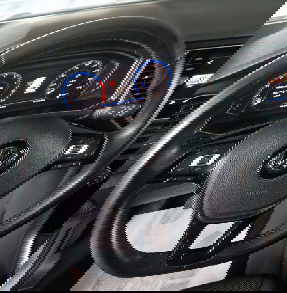 Volkswagen T-Roc usata a Terni (12)