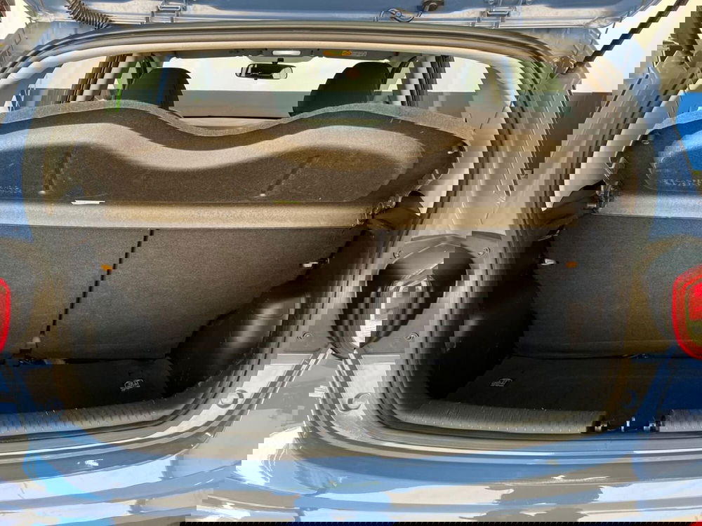 Hyundai i10 usata a Roma (15)