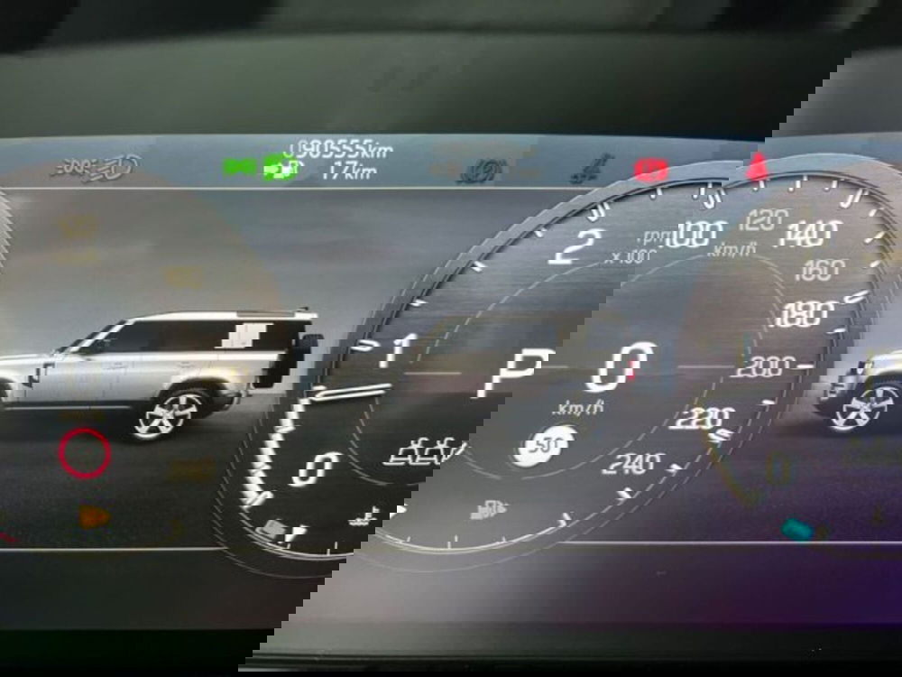 Land Rover Defender usata a Lecce (13)