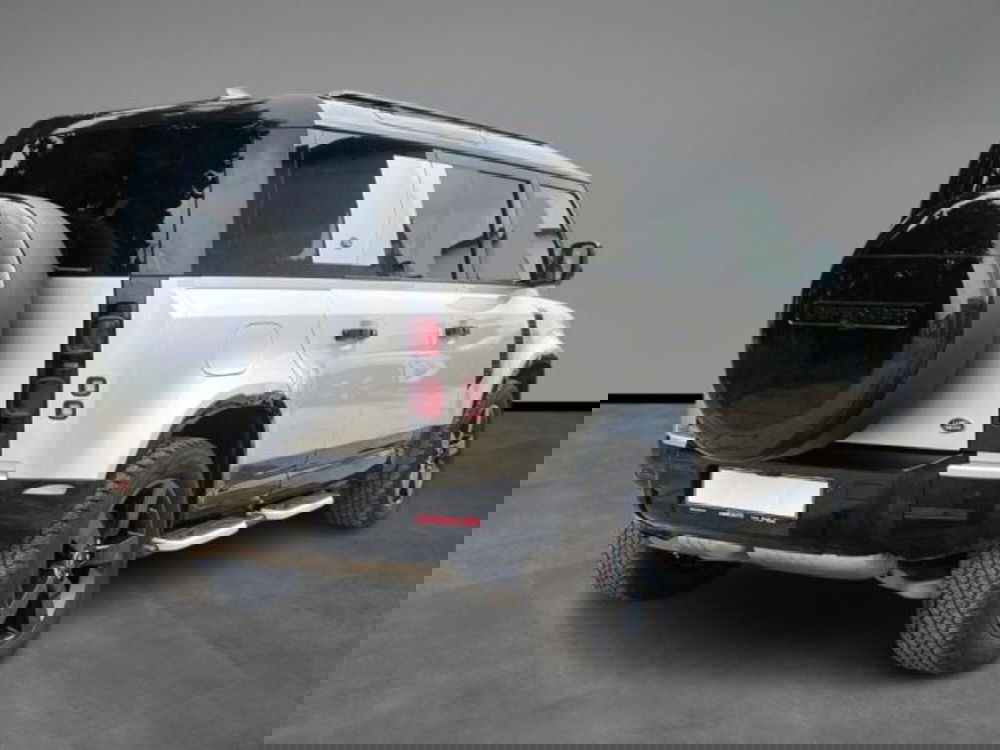 Land Rover Defender usata a Lecce (5)