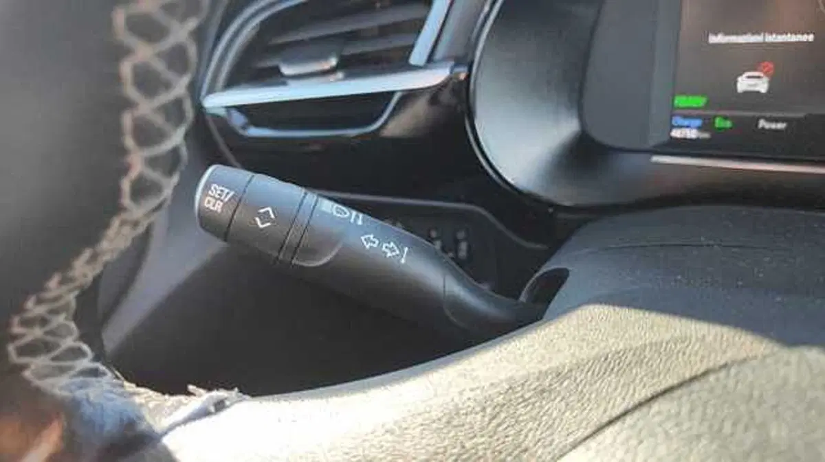 Opel Corsa-e usata a Firenze (16)