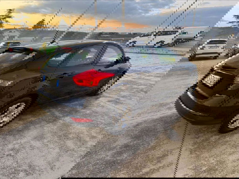 Ford Focus usata a Matera (6)