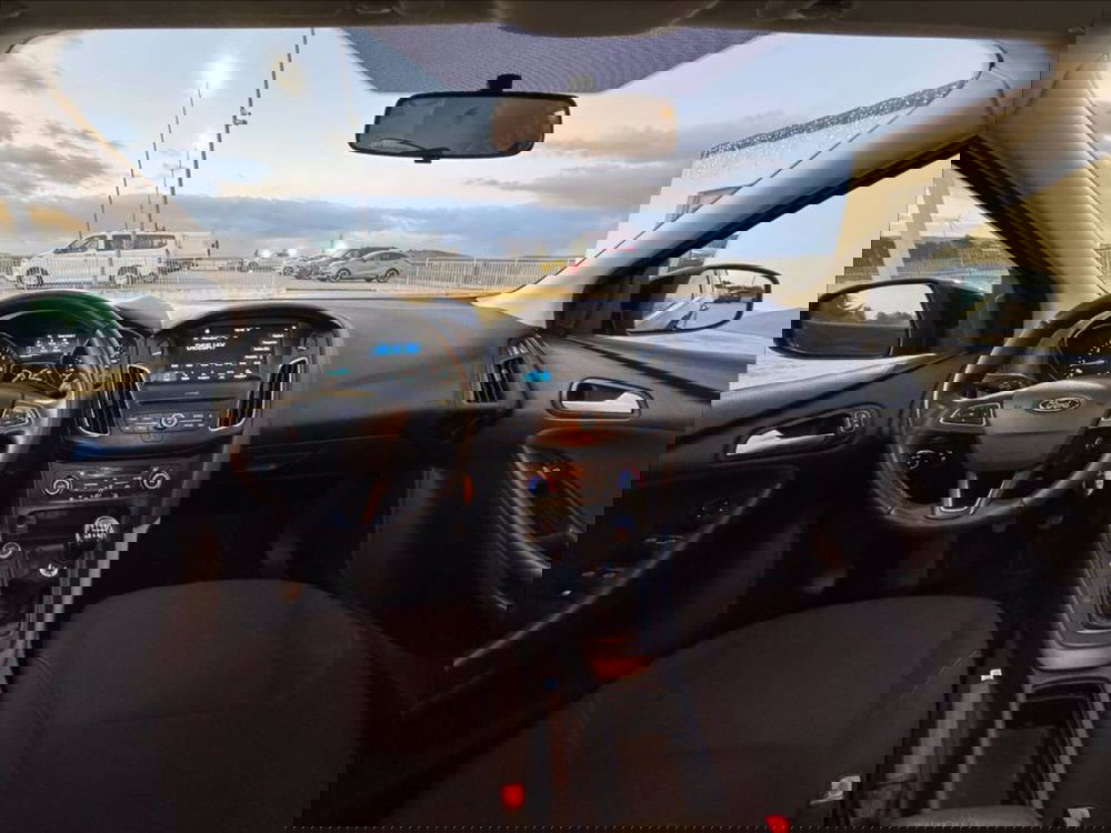 Ford Focus usata a Matera (9)