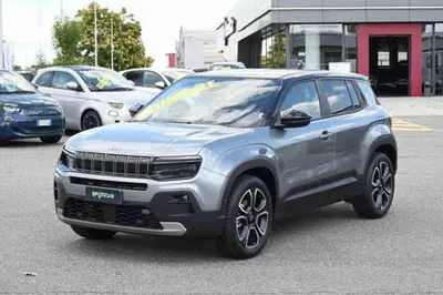 Jeep Avenger 1.2 turbo Summit fwd 100cv del 2024 usata a Pianezza
