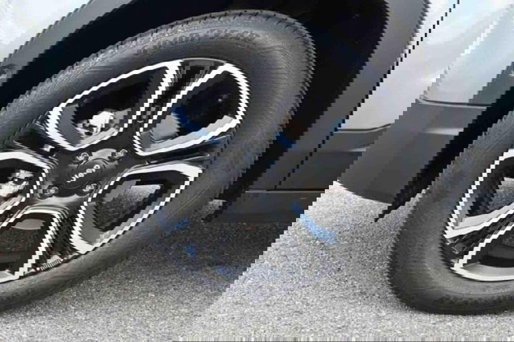 Jeep Avenger usata a Torino (11)